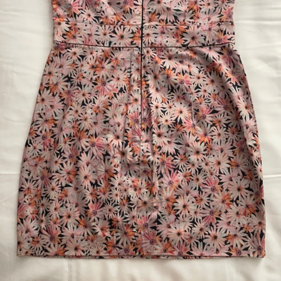 French connection floral dress Sz 2 - Picture 7 of 7